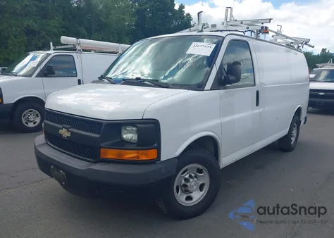 2015 Chevrolet Express 2500 Work Van из США, поврежденный, VIN 1GCWGFCF6F1151954